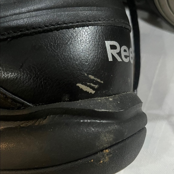 Reebok Women's Black Leather Athletic Shoes - Picture 6 of 6